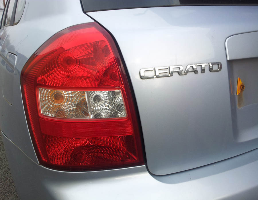 Kia Cerato LX CRDI Rear light passengers